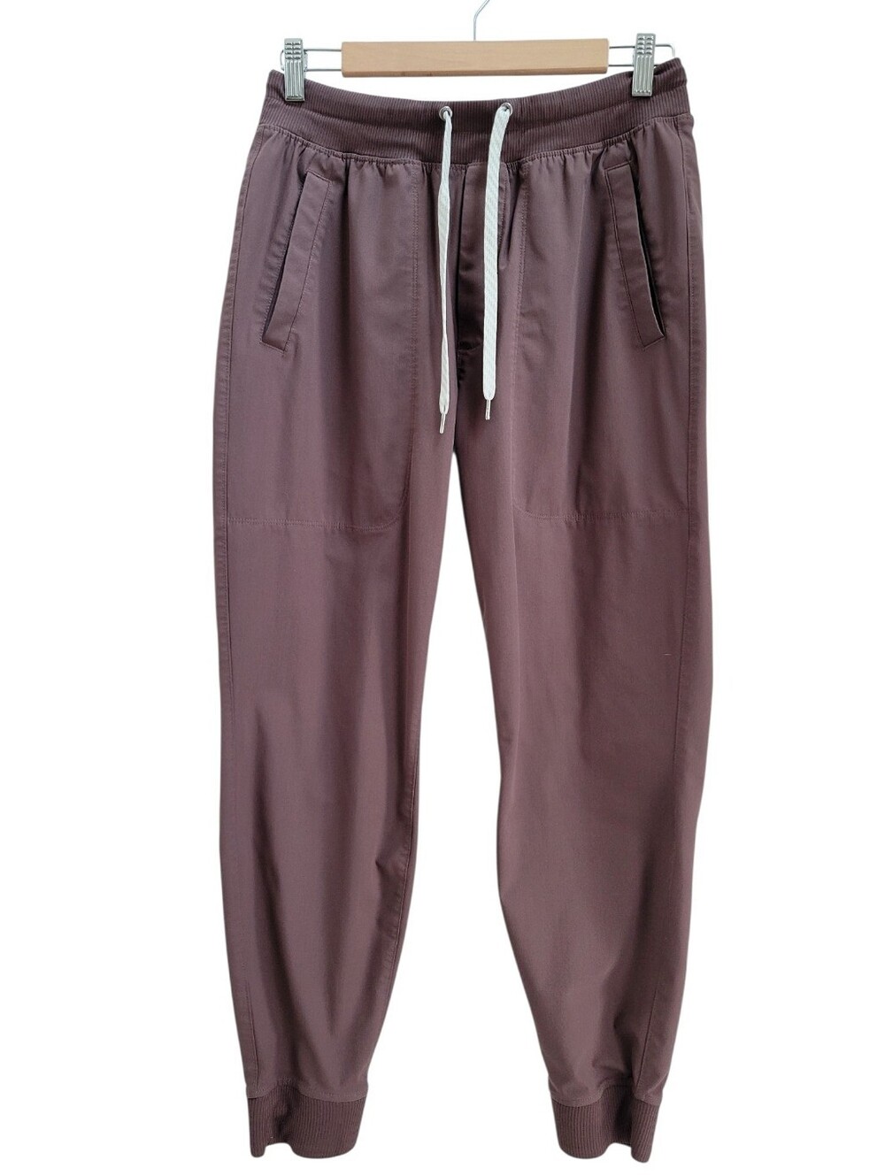 Vuori Meta Jogger Pants Men's Performance Stretch Athletic Travel Brown Size M